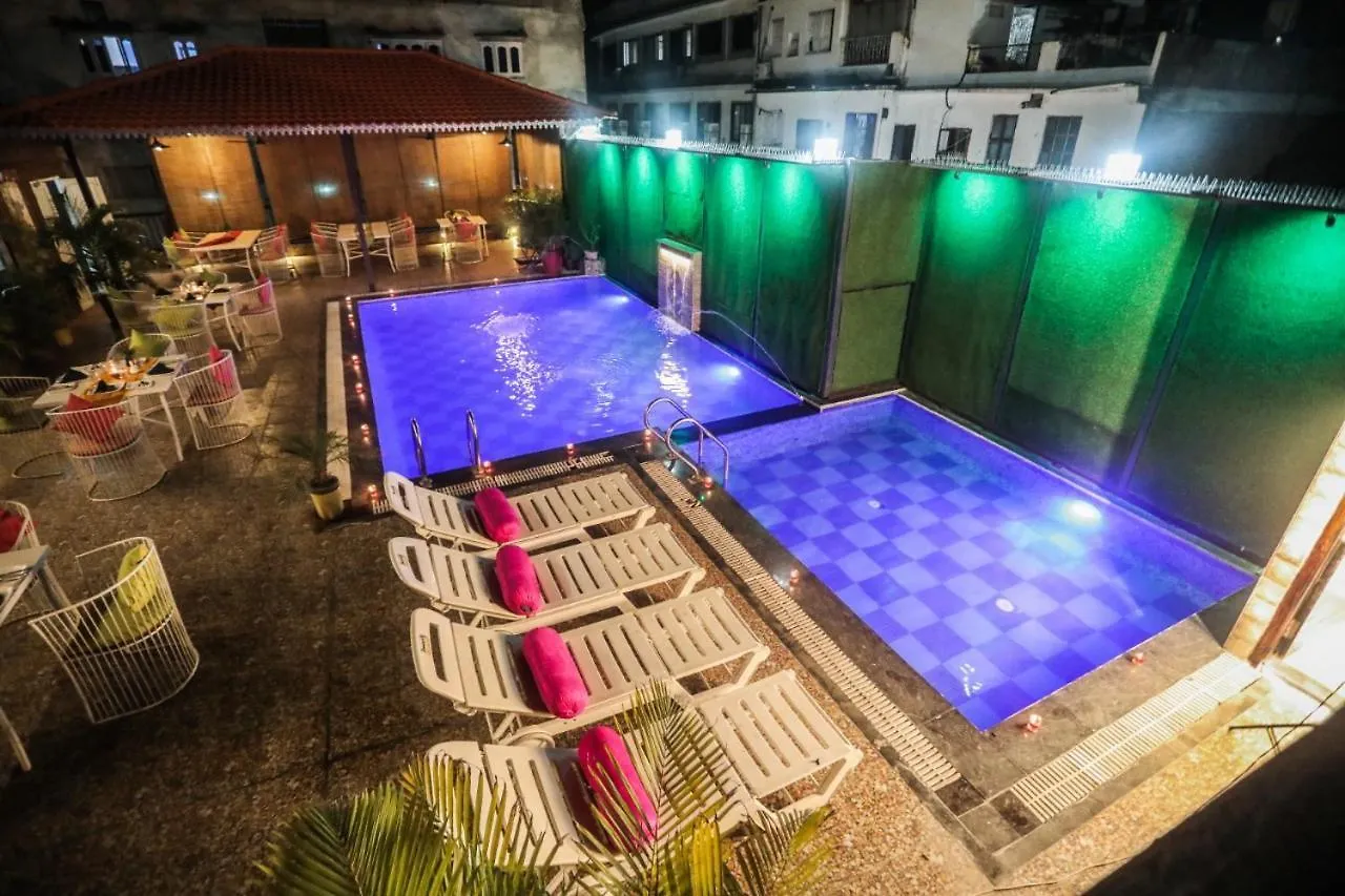 The Bhagwat Grand At Shastri Circle Udaipur With Swimming Pool Otel