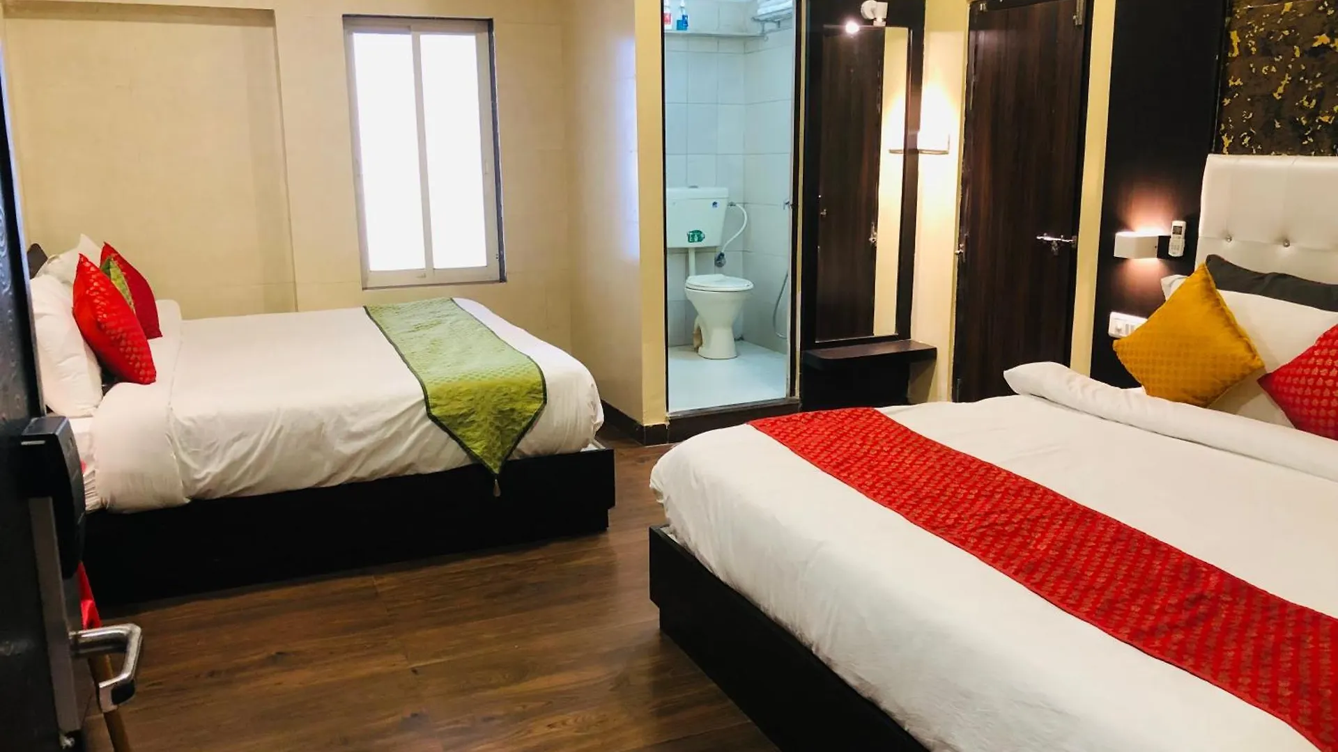 The Bhagwat Grand At Shastri Circle Udaipur With Swimming Pool Otel