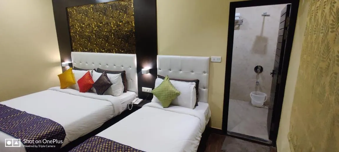 The Bhagwat Grand At Shastri Circle Udaipur With Swimming Pool